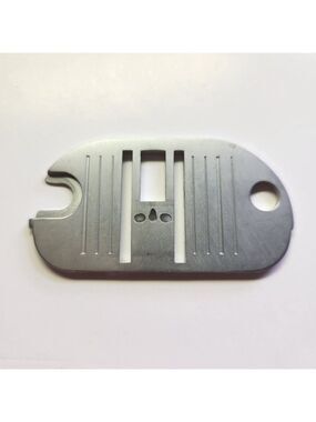 Singer Needle Throat Plate 381486 Singer Genuine Vintage Singer Needle P…